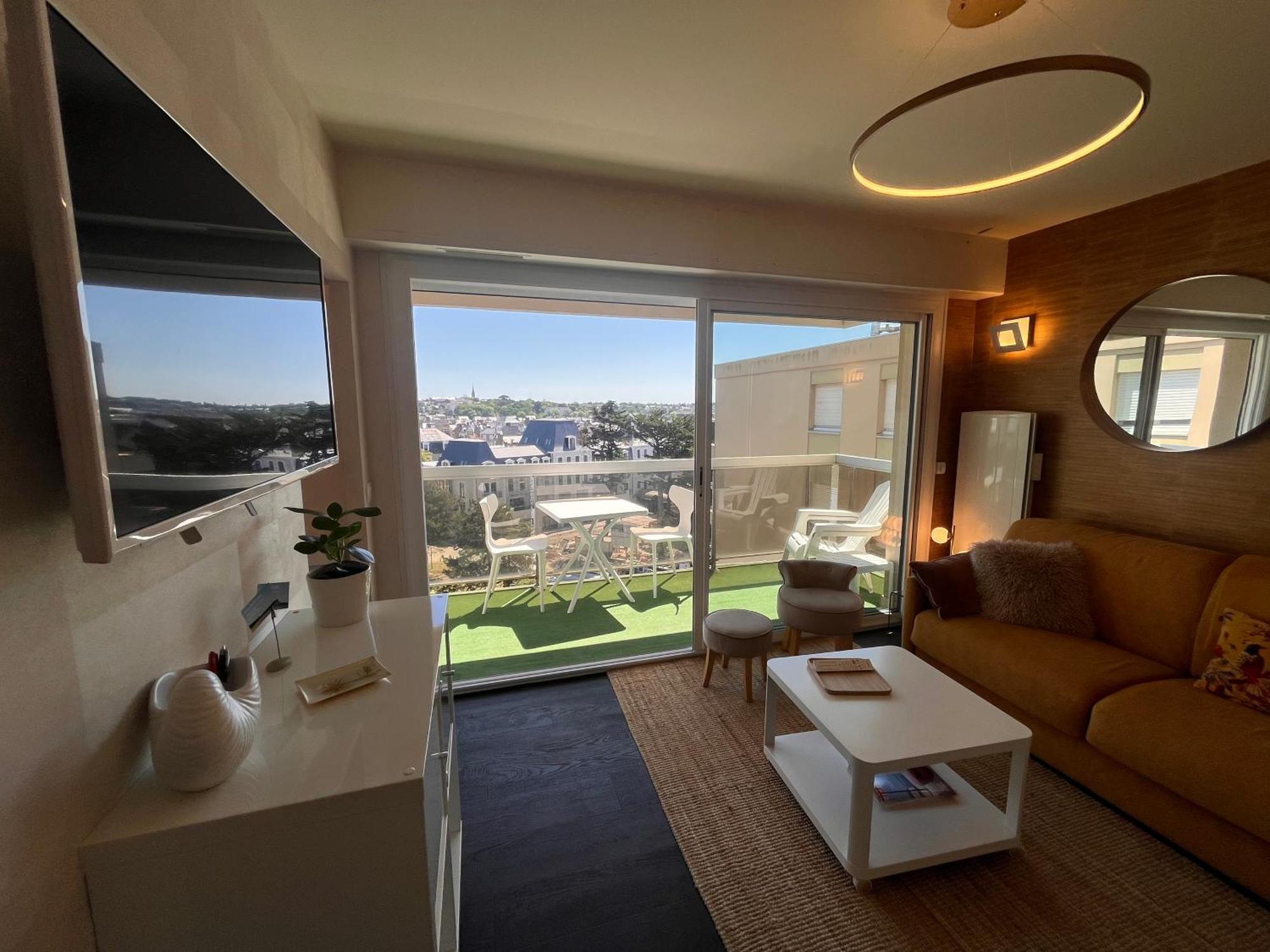 Appartement Le Cézembre 5 *